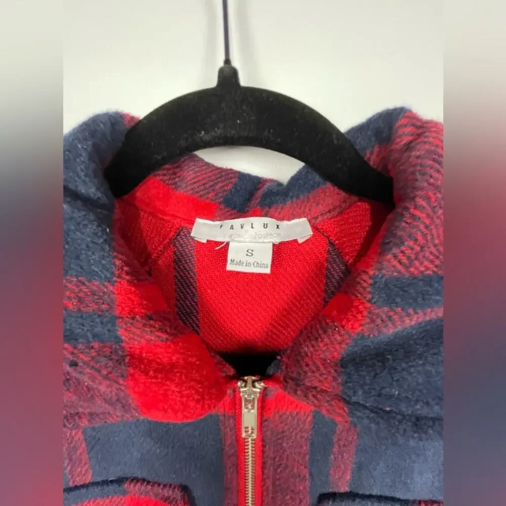 FavLux Fleece Jacket Womens Small Red‎ Blue Plaid Waist Length Shacket Full Zip